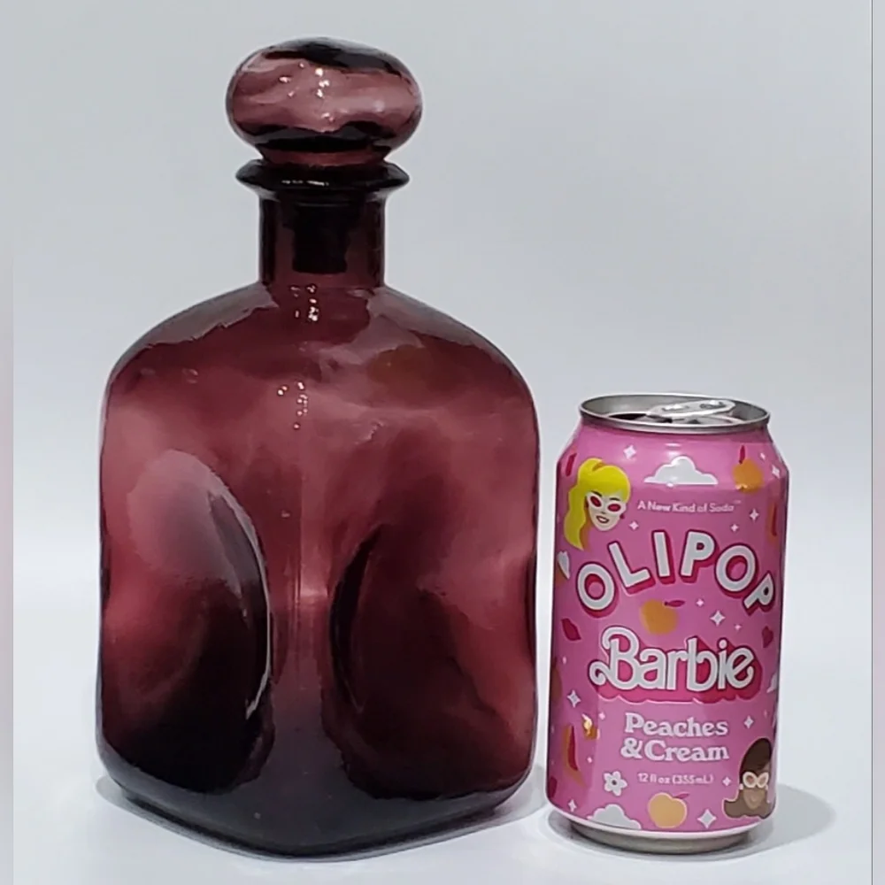 Vntg 9" Amythest Purple Pinched Art Glass Decanter and Stopper - Picture 10 of 10